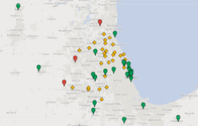 Chicago-area writing centers. College/university centers in green. Two-year colleges in red. High schools in yellow.